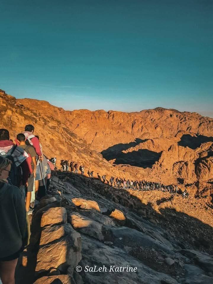 Escursione al Monastero di Santa Caterina – spiritualità e natura nel cuore del Sinai