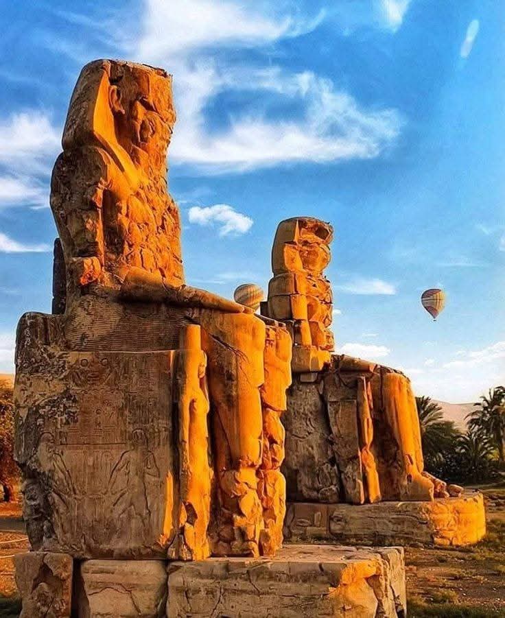 الأقصر بالطائرة